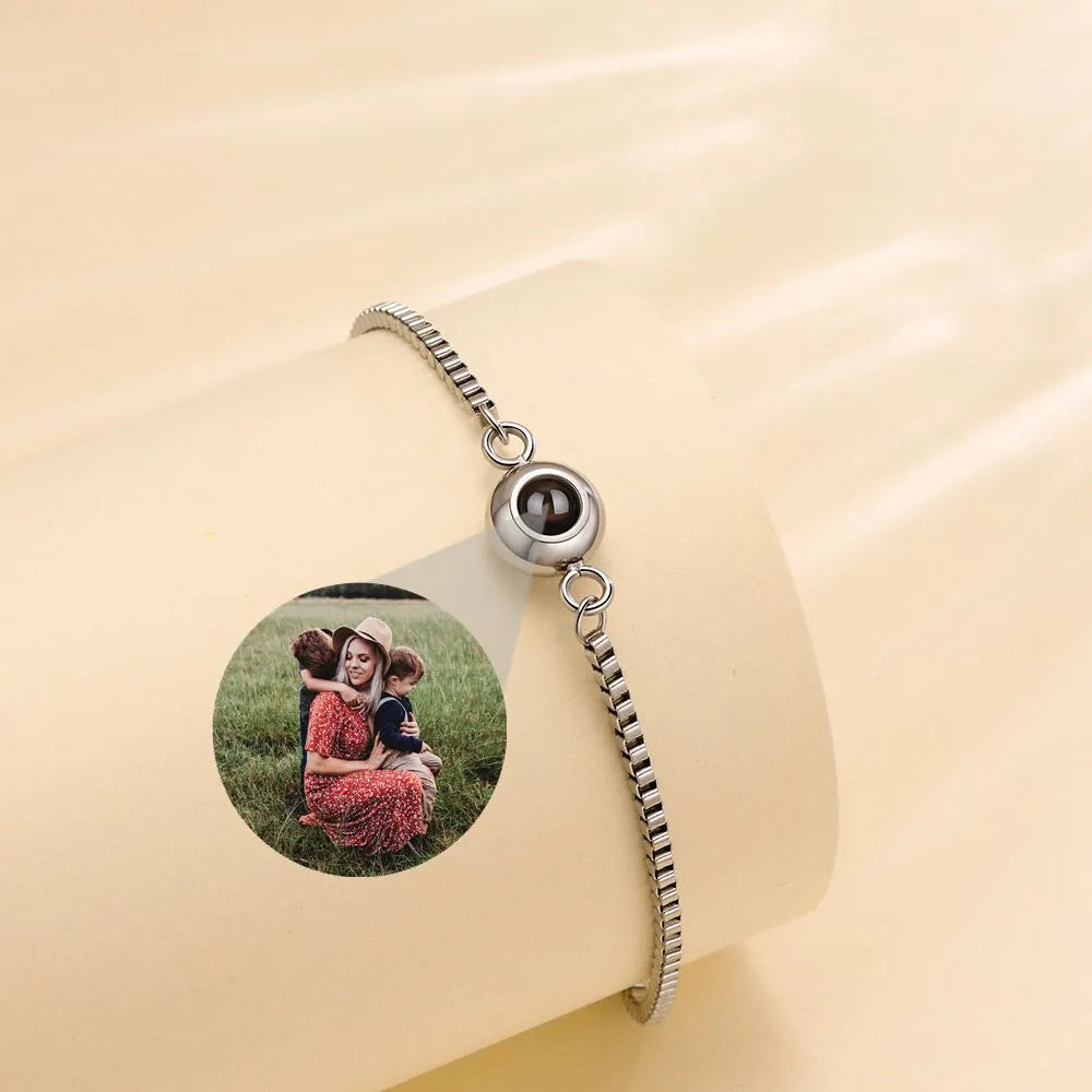 Personalisiertes Armband für Herren Fotografiert